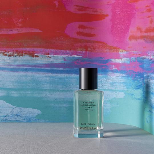i-d-how-to-smell-feral-the-perfume-guide-you-never-knew-you-needed-hero-image